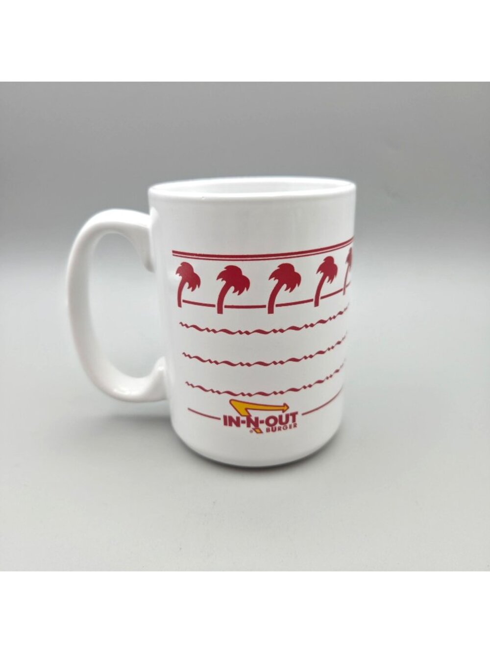 In-N-Out Burger Ceramic Coffee Mug Red Palm Tree White 16 oz Fast Food Classic